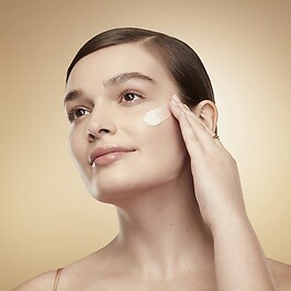 Revitalizing Supreme+ Bright Power Soft Creme Refill